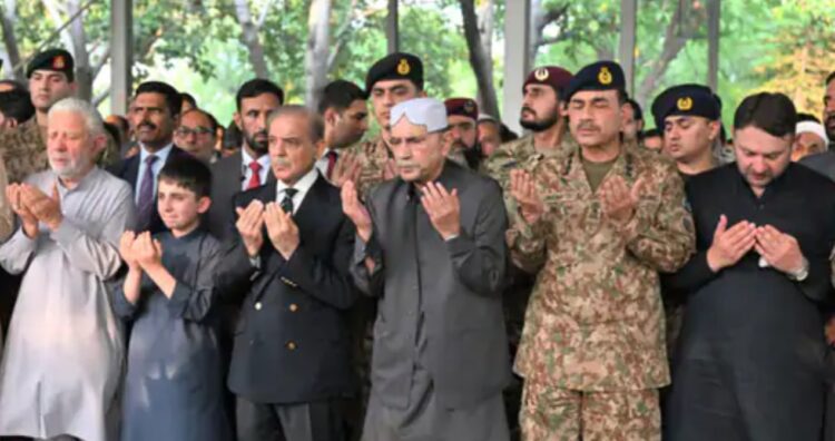 Pakistan Facing Simultaneous Crises on Three Fronts:Will Islamic NATO Help – Brig Hemant Mahajan (Retd)